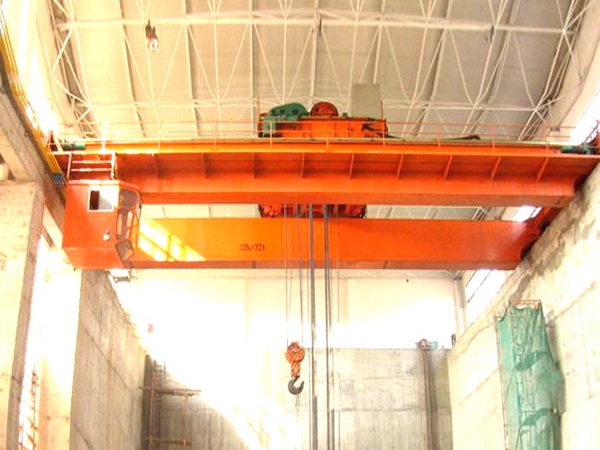 低温环境下双梁行吊如何保障液压系统稳定