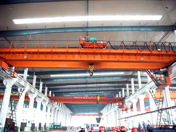32/5吨QD型双梁起重机刚性结构的稳定性有多强